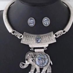 New Lucky Elephant Jewelry Set Necklace and Earrings
