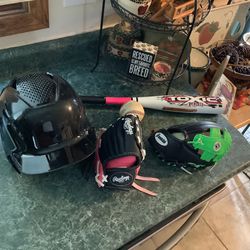 Baseball Or Tee Ball Package Including A Choice Of Glove (both Pictured), Both Like New Condition, 9.5” size Worth Tball Bat,  Helmet W/Face Shield,
