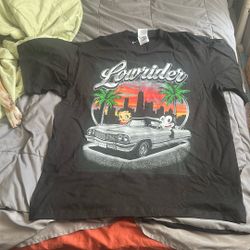 Shaka Graphic t Shirt 