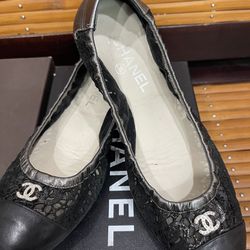 Authentic Chanel Shoes Sz 37.5 