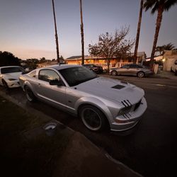 2006 Ford Mustang!! Best Offer