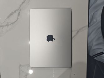 Apple MacBook pro m4 pro Laptop Silver