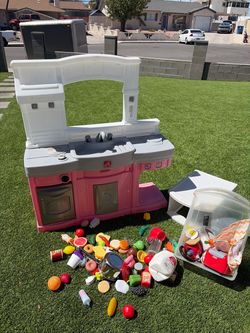 Step2 Kids Play Kitchen with Accessories