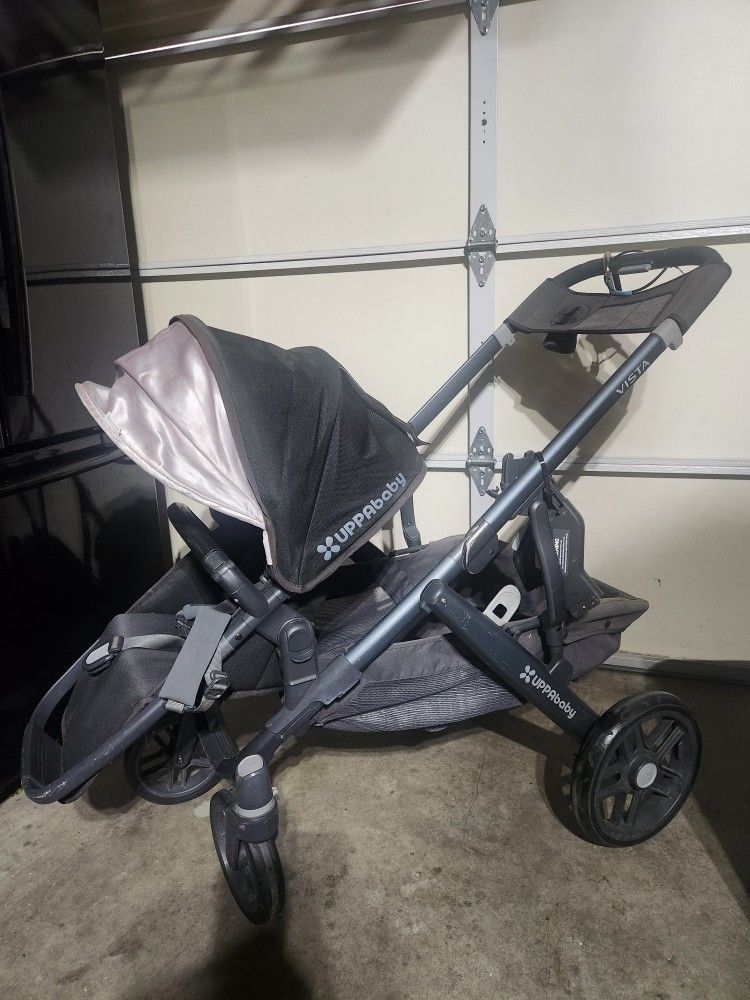 Uppa Baby Vista Stroller.