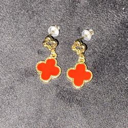 Van Cleef & Arpels Earrings. (Red).