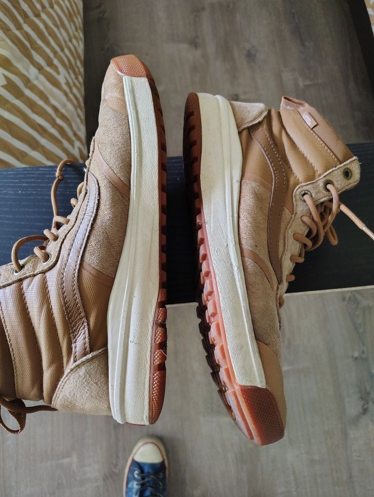 Vans High-Top Hiking Boots (Tan, Size 11)**
