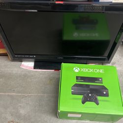 Xbox One Kinect with 32” TV
