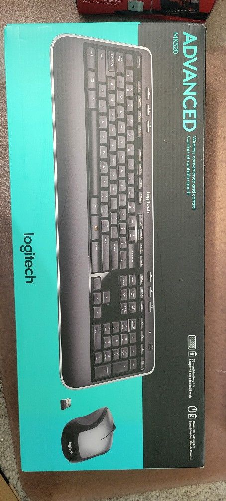 Logitech Wireless Keybaord Combo MK520