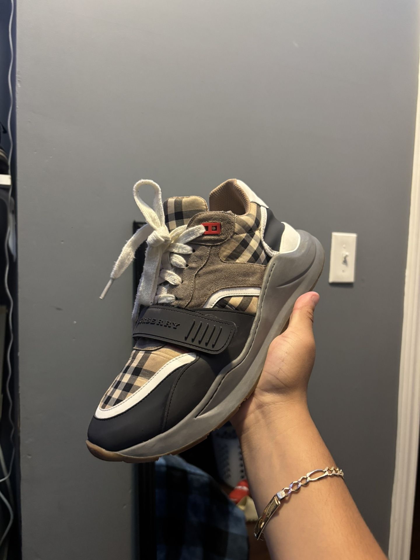 burberry shoes