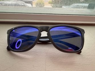 Oakley sunglasses