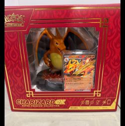 Pokemon Charizard Super Premium