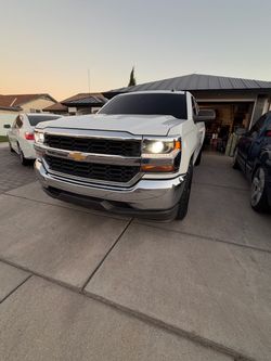 2018 Chevrolet Silverado LT