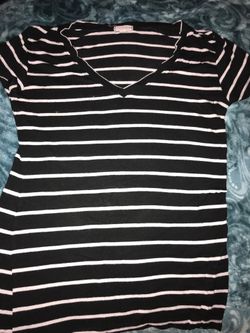 Black & White Stripe Shirt Size L