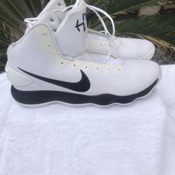 New Nike HyperDunks Size 17