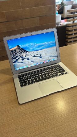 Apple MacBook Air 13” i5/8GB/256GB SSD $180