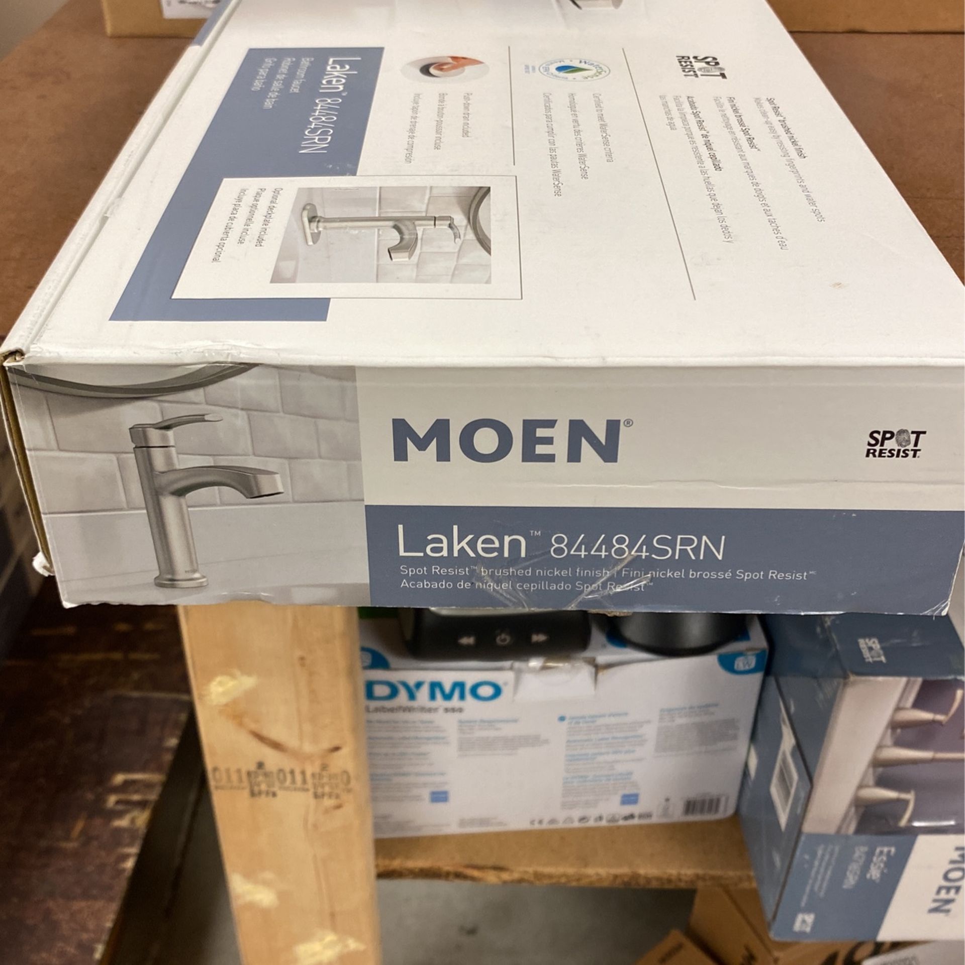 MOEN Laken