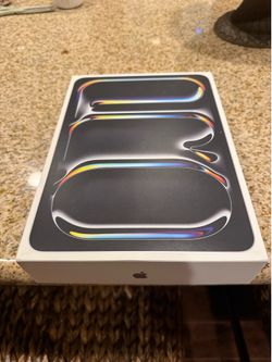 iPad Pro 256 GB 11” (M5) Wi-Fi Brand New