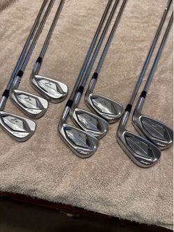 Mizuno JPX 900 Forged Irons 4-Gap Wedge, Custom Project X LZ 5.5 /115 Gram Steel Shafts, GP MC Grip