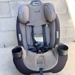 Used Safety 1 Carseat