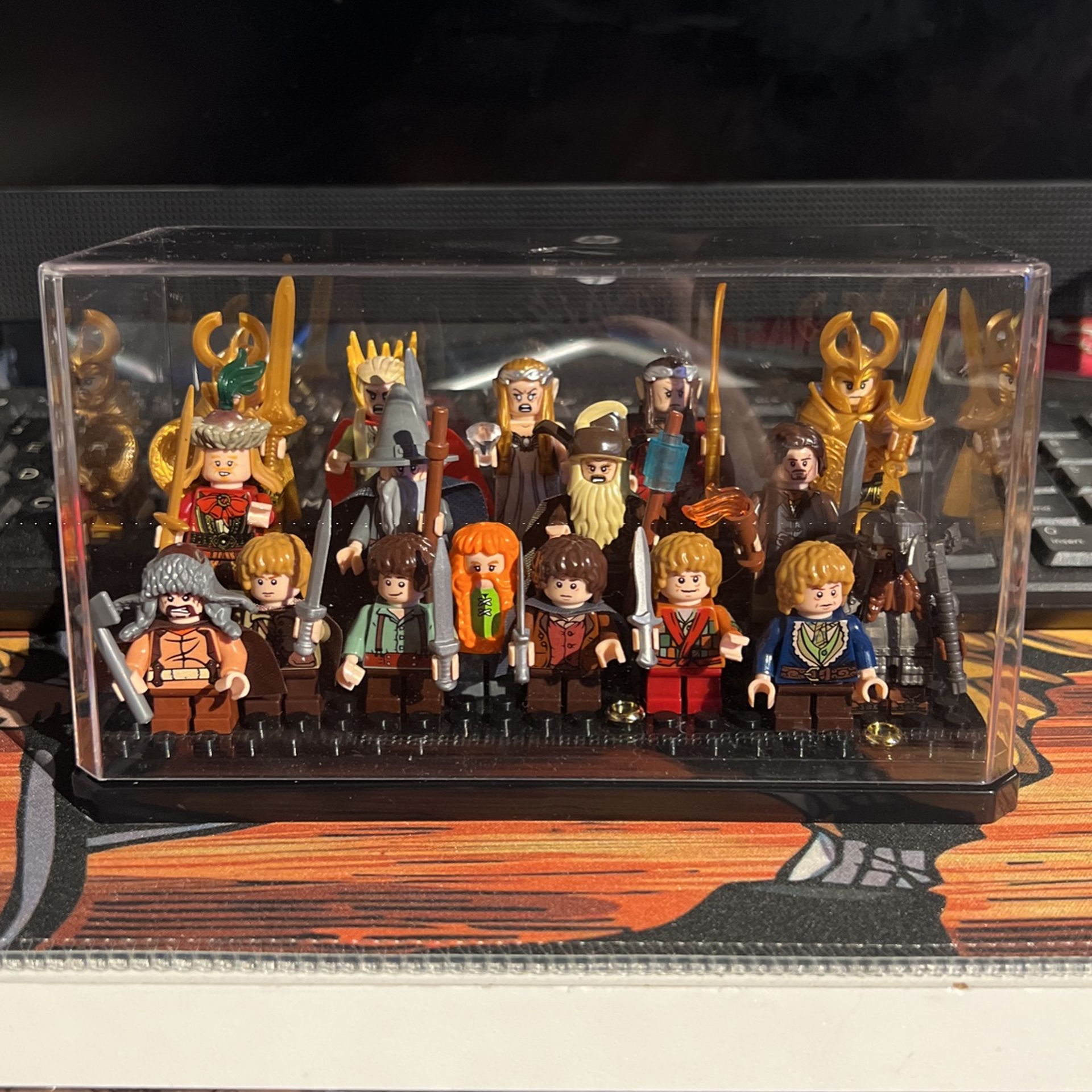 Lord Of The Rings, Mini Figures, With Display Case