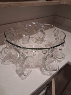 Vintage Anchor Hocking Savannah Clear punch bowl set