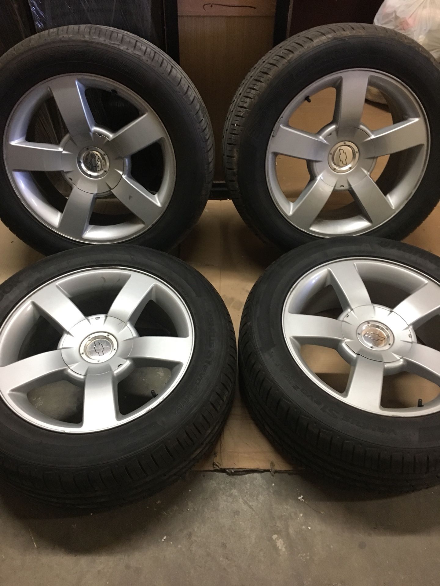 Rines 20” SS para Chevy Silverado