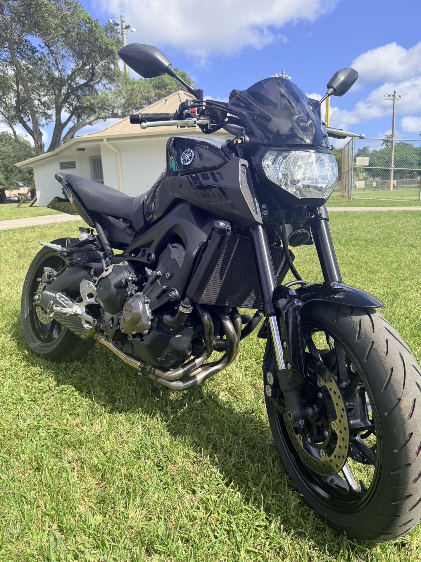 Yamaha FZ