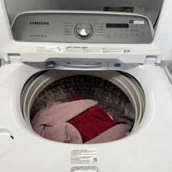  🧺 Washer & Dryer Set – $400 (or sold separately)