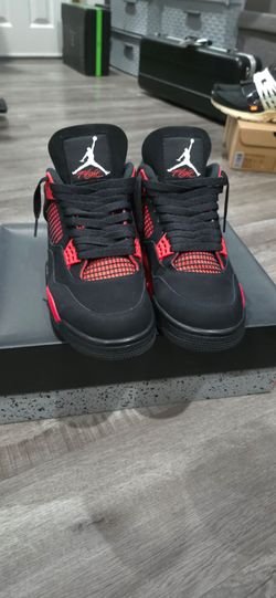 JORDAN 4 RED THUNDER