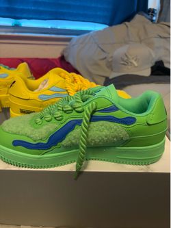 (read description)bones sneakers unchained bear yellow and green