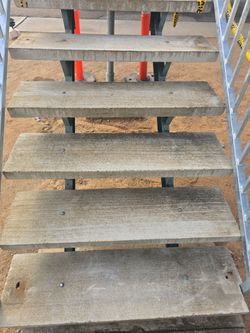 Free Concrete stair treads
