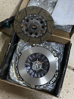 01-06 BMW E46 M3 Clutch and Pressure Plate NEW
