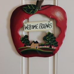 "Welcome Friends" sign art