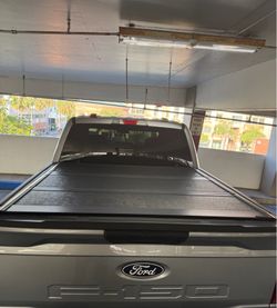 Proven Ground tonneau cover (self lockable)