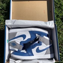 Air Jordan 1 Retro High OG mens size 10.5