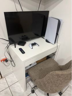 White desk