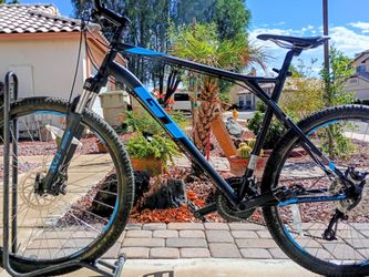 27.5 inch GT Aggressor pro mountain bike