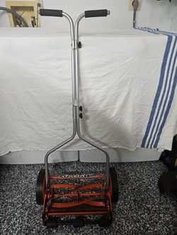 Lawn Mower 14 inch 4 reel