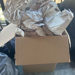 Free moving paper in a big box