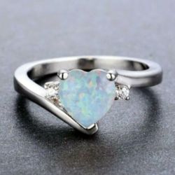 BRAND NEW IN PACKAGE LADIES GIRLS SPARKLING 2 CT WHITE FIRE OPAL SILVER JEWELRY HEART RING SIZE 6