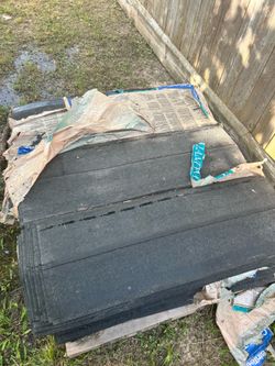 Roof shingles