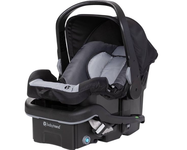 Baby Trend infant car seat 