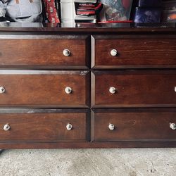 Solid wood dresser