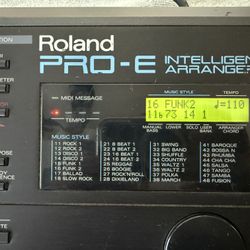 Roland Pro-E Arranger Keyboard