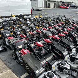 Gas Lawnmowers 