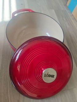 Lodge Dutch oven Cast iron 6 quart