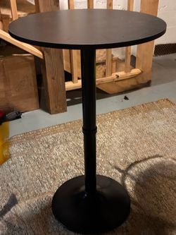 Furmax Bistro Pub Table