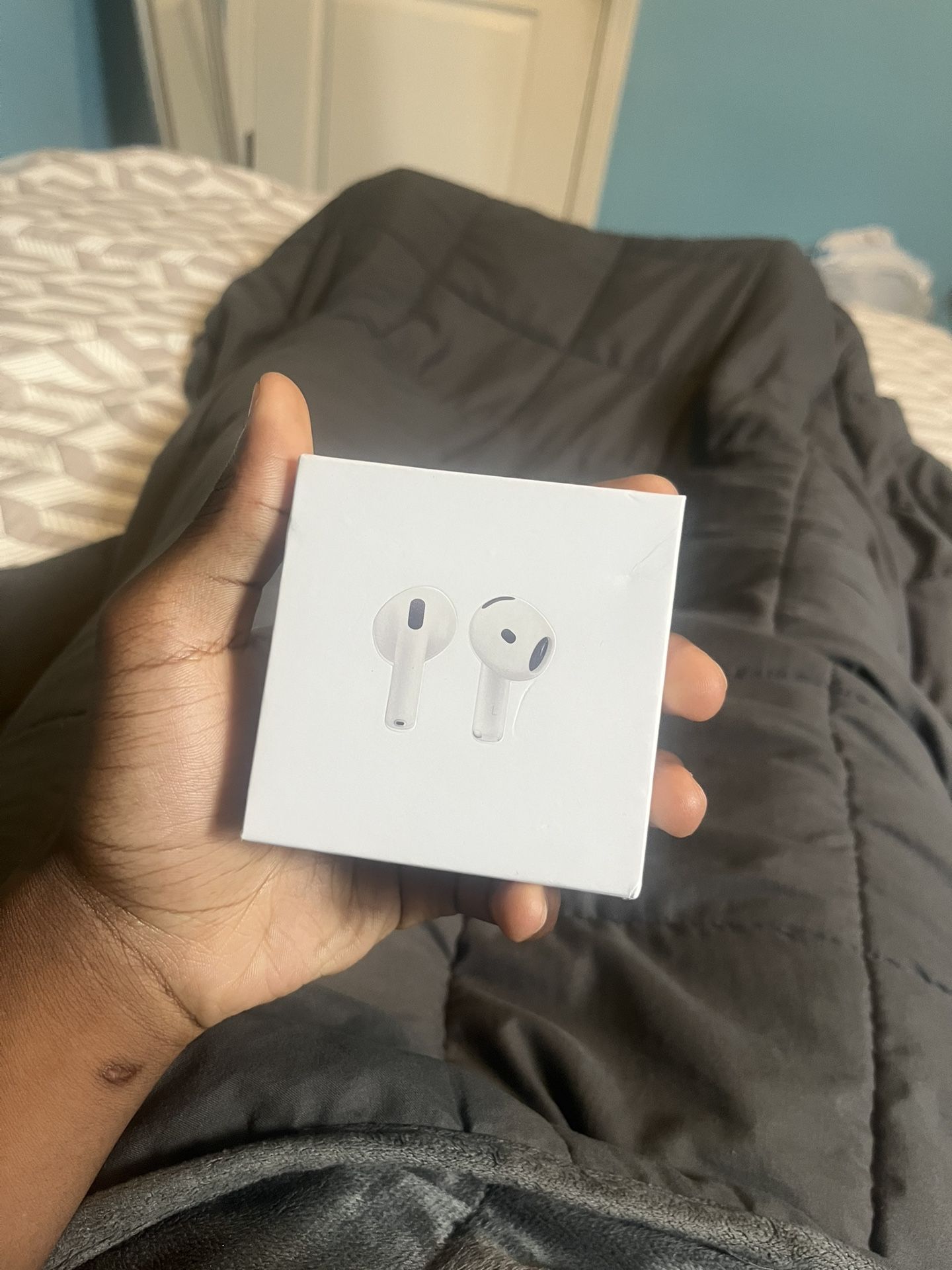 Airpods Gen 4 ANC *Negotiable*