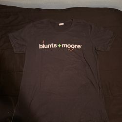 Blunts and Moore Shirt Ladies Size L
