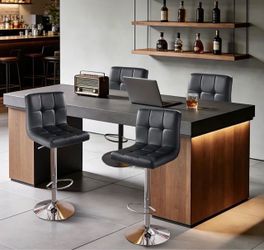 Bar stools set